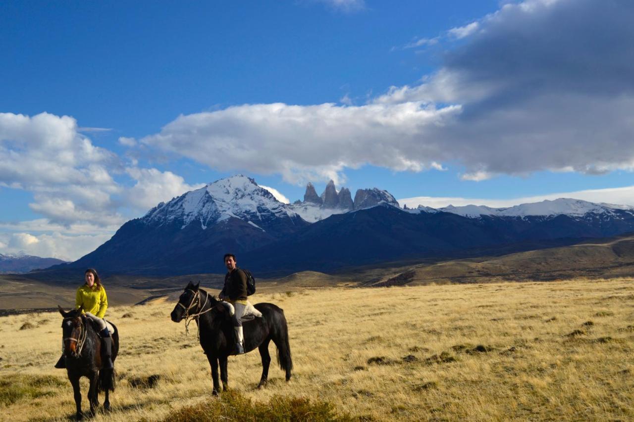 Hosteria Tercera Barranca Torres del Paine National Park Exteriör bild